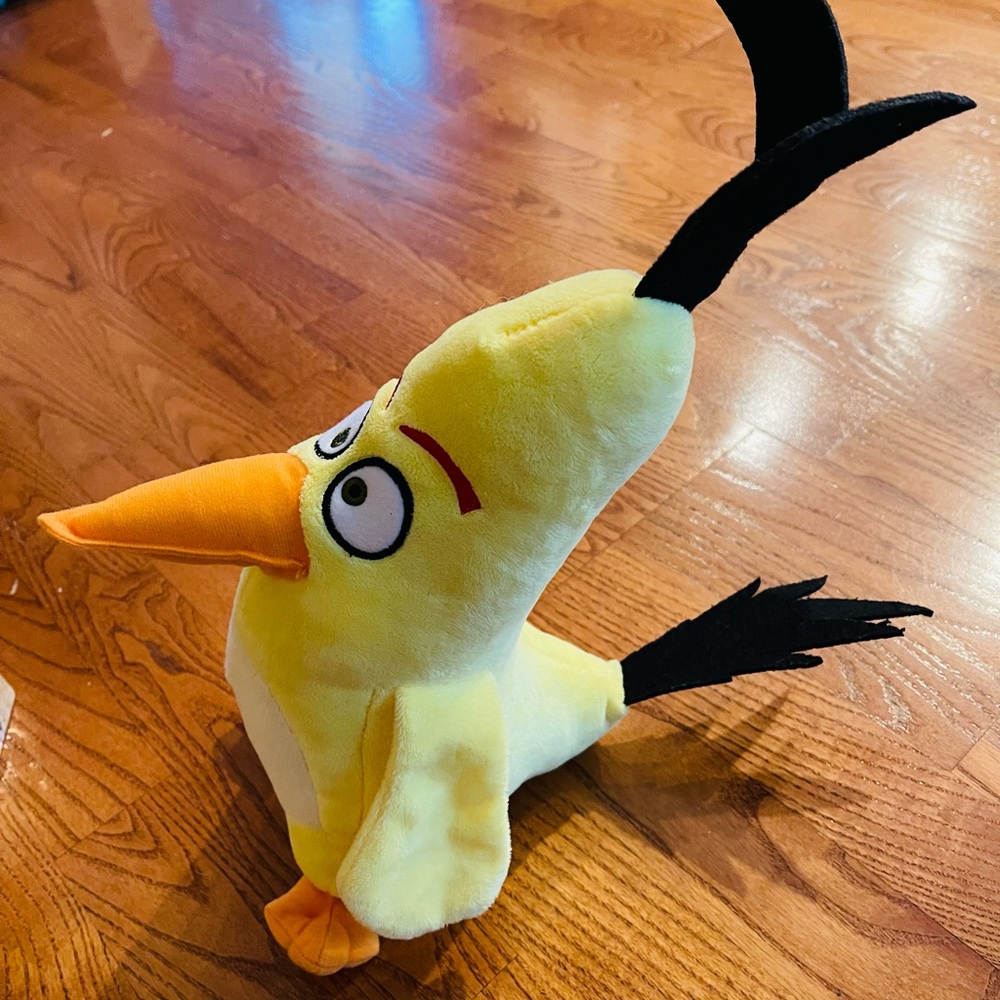Angry bird yellow bird plush 2019 toy factory 15”